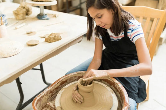 Homeschooler's Wheel Throwing Basics: OCTOBER | 4 week class |  AGES 12+